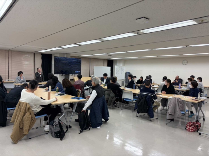 【活動報告】東京都の人材対策委員会で介護等体験事業について説明しました。