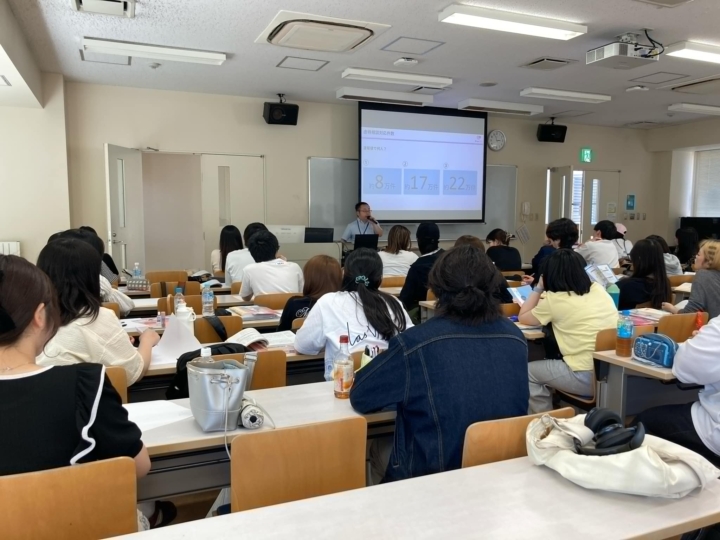 【活動報告】こども教育宝泉大学にて「社会的養護Ⅱ」の出張授業を担当しました！